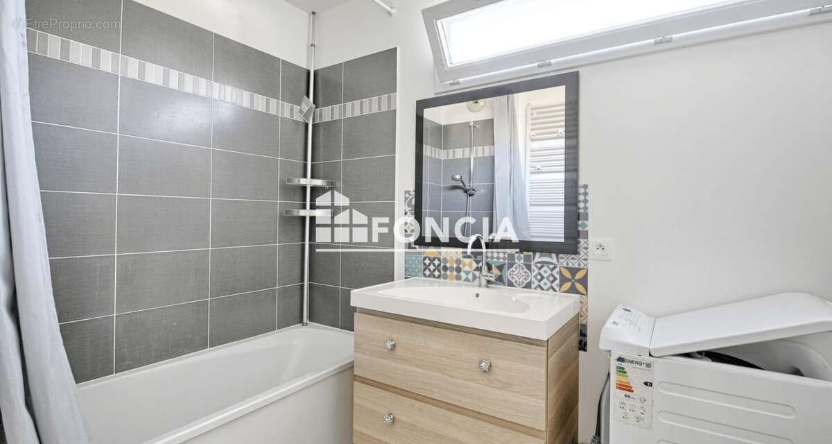 Appartement à IVRY-SUR-SEINE