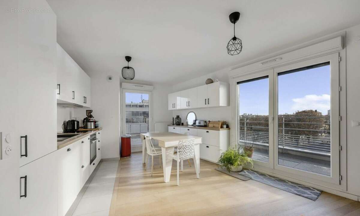 Appartement à BAGNEUX