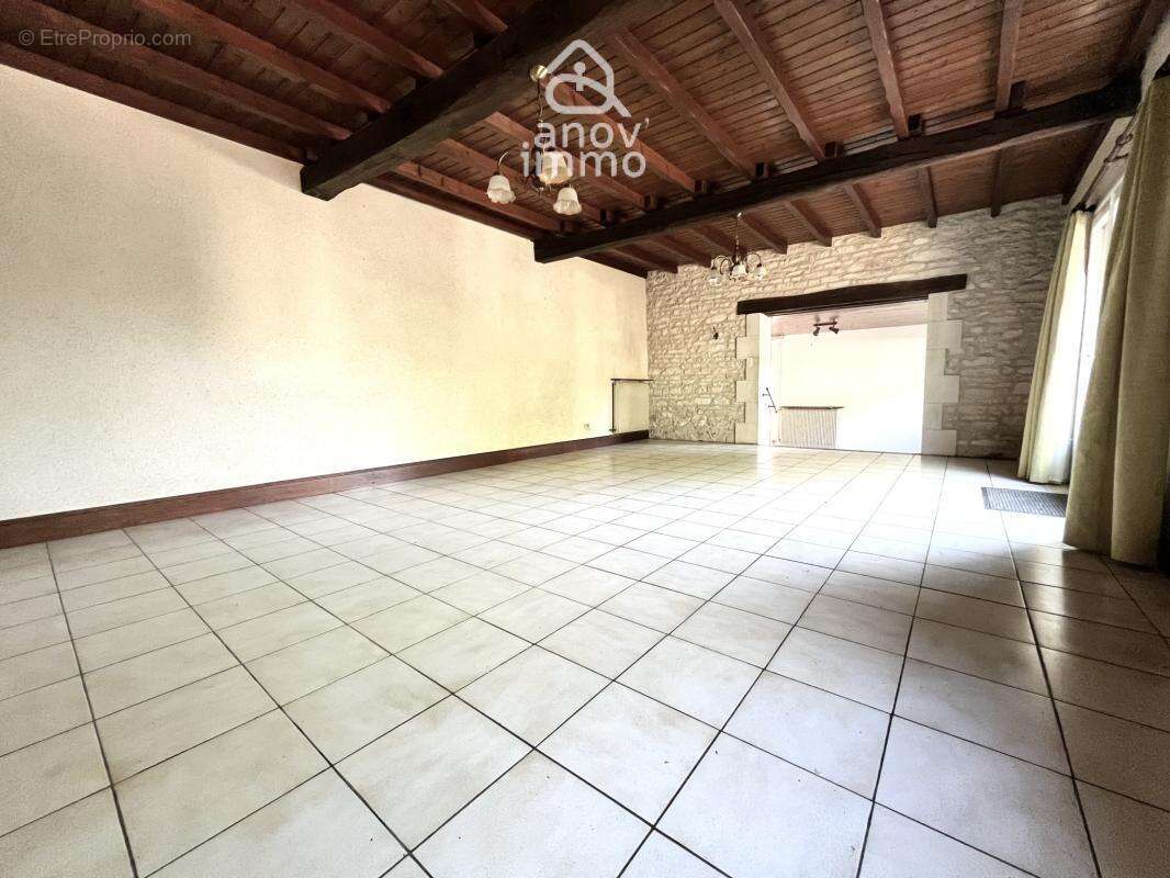 Neuville de poitou (86170) - maison 130 m2 - 3 chambres - ja - photo 5