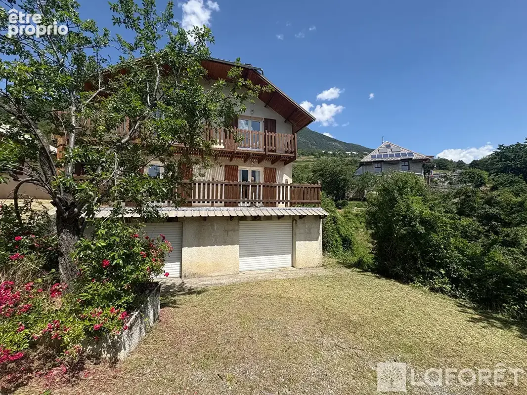 Maison à CHATEAUROUX-LES-ALPES