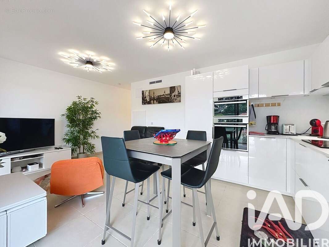 Photo 4 - Appartement à CARRY-LE-ROUET