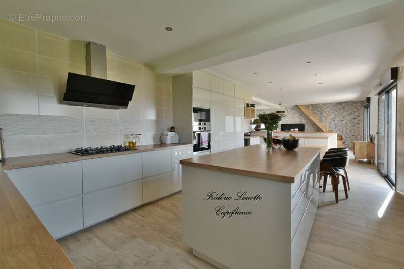 Maison à MONTMIRAIL