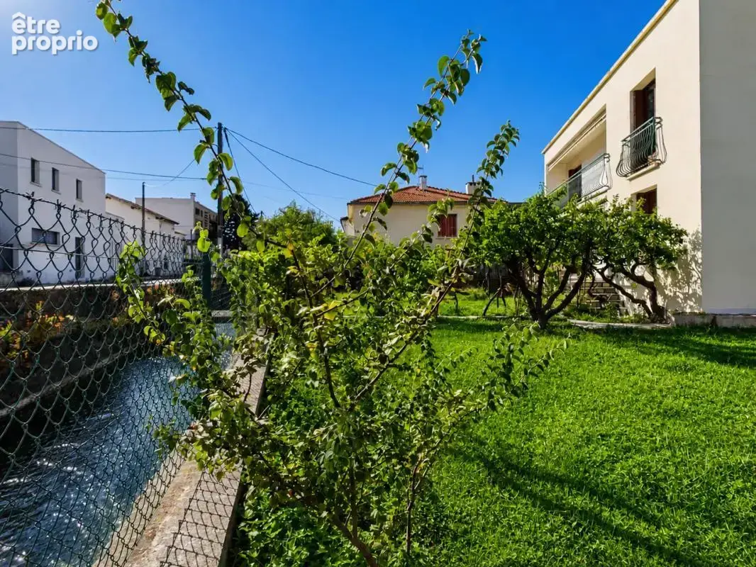 Maison de 8 pièces de 226,7 m² à Valence - photo 9