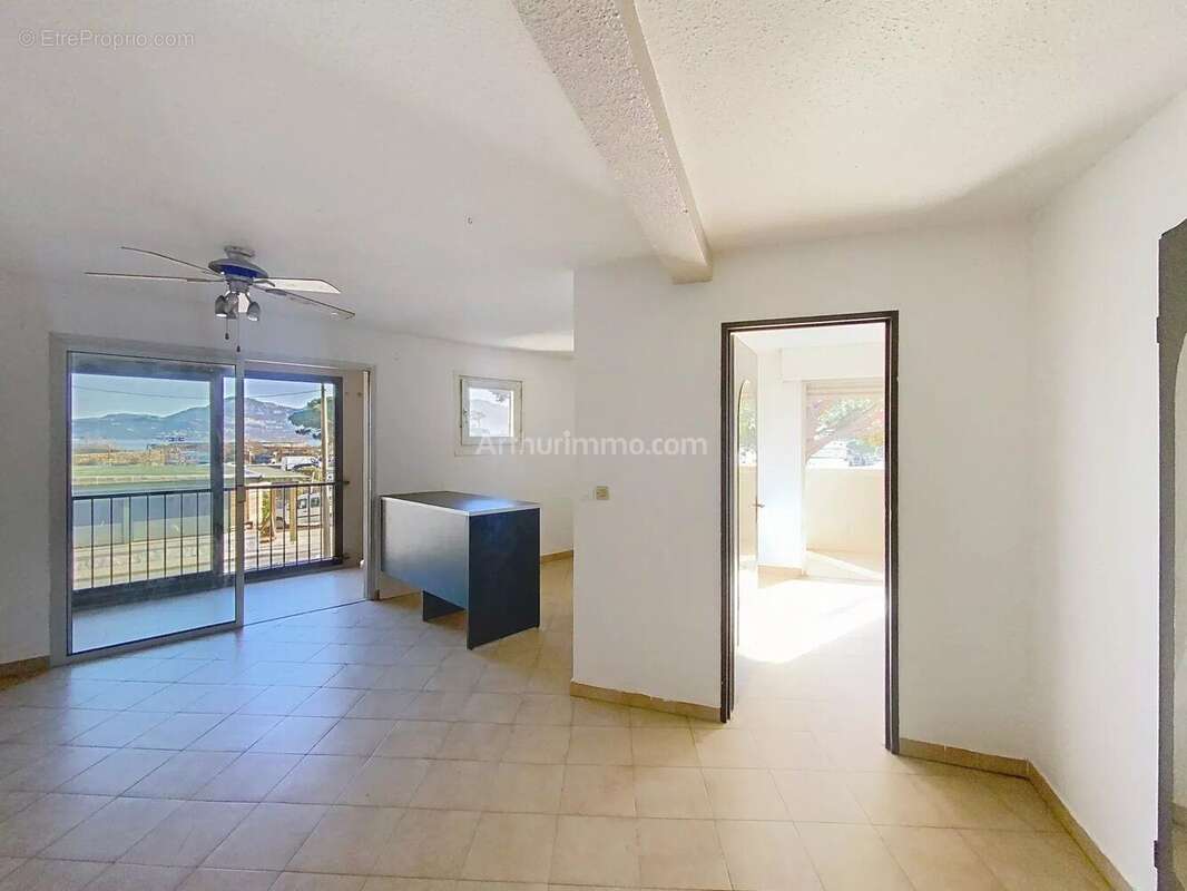 Appartement à CALVI