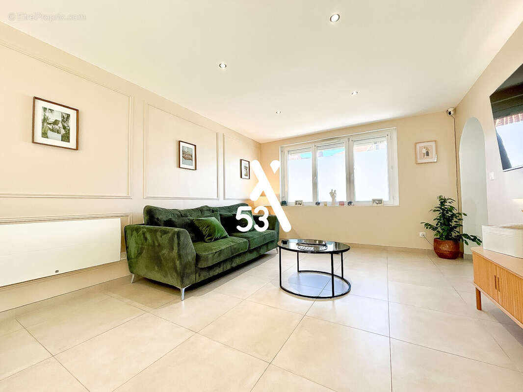 Maison à THEROUANNE