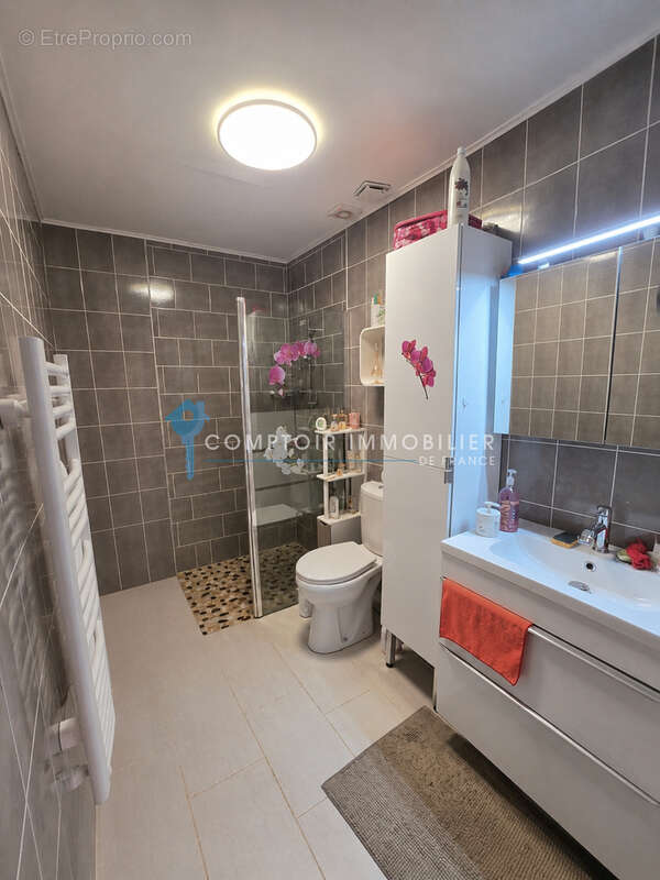 Dépt Hérault (34) - Aniane - À vendre - Maison T4 de 100m2, parcelle de 1000m2, piscine, garage - photo 16