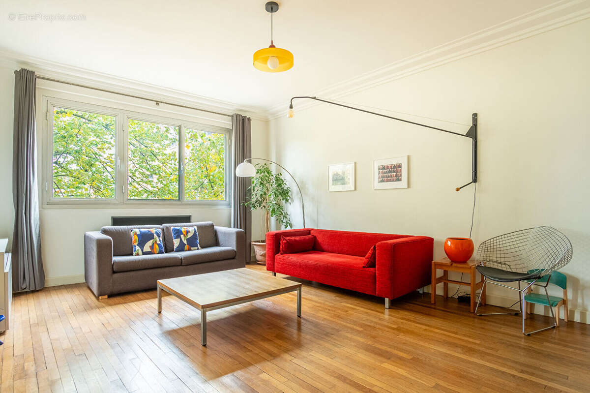 Appartement à PARIS-15E