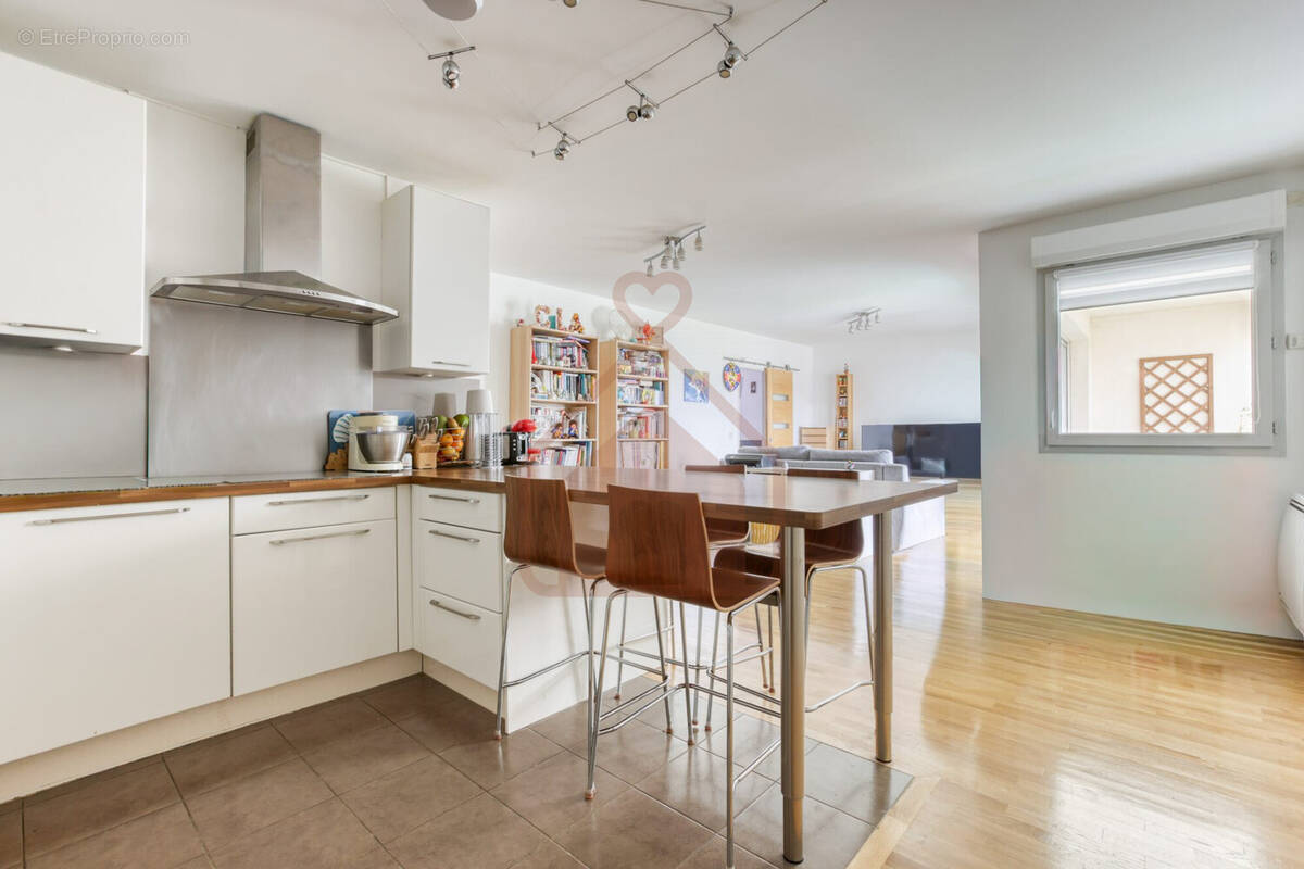 Appartement à VILLEJUIF