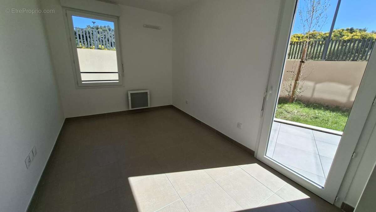 Appartement à MORIERES-LES-AVIGNON