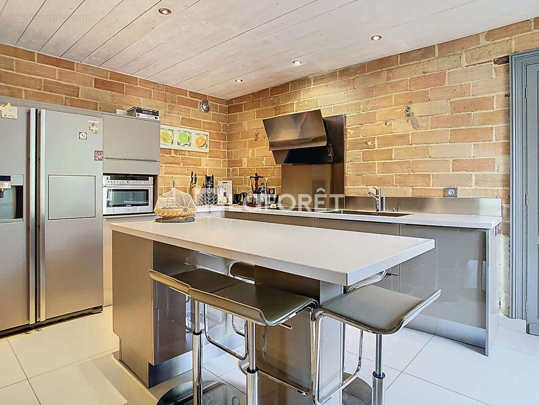 Maison à LE HAILLAN