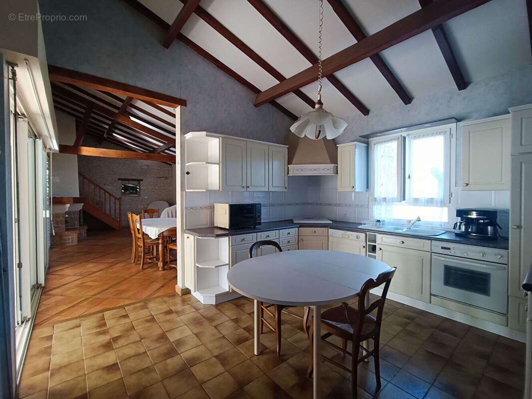 Maison à CHATEAUBERNARD