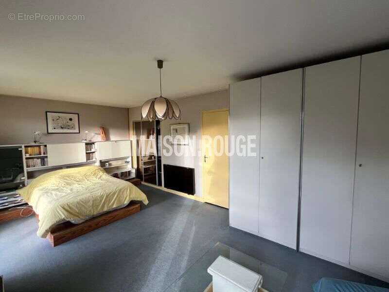 Maison à LE MINIHIC-SUR-RANCE