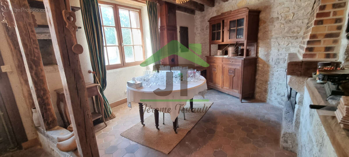 Maison de 59m2 à acheter 66000 € à Villemaury - photo 2
