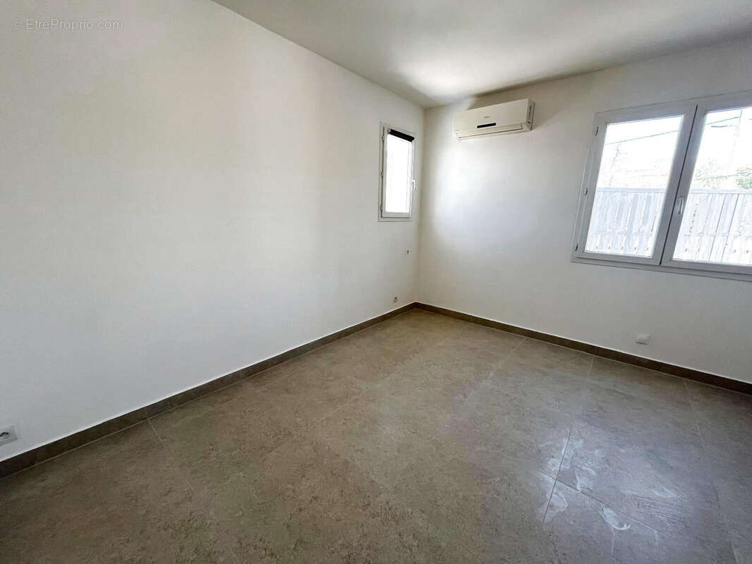 Appartement à MARSEILLE-13E