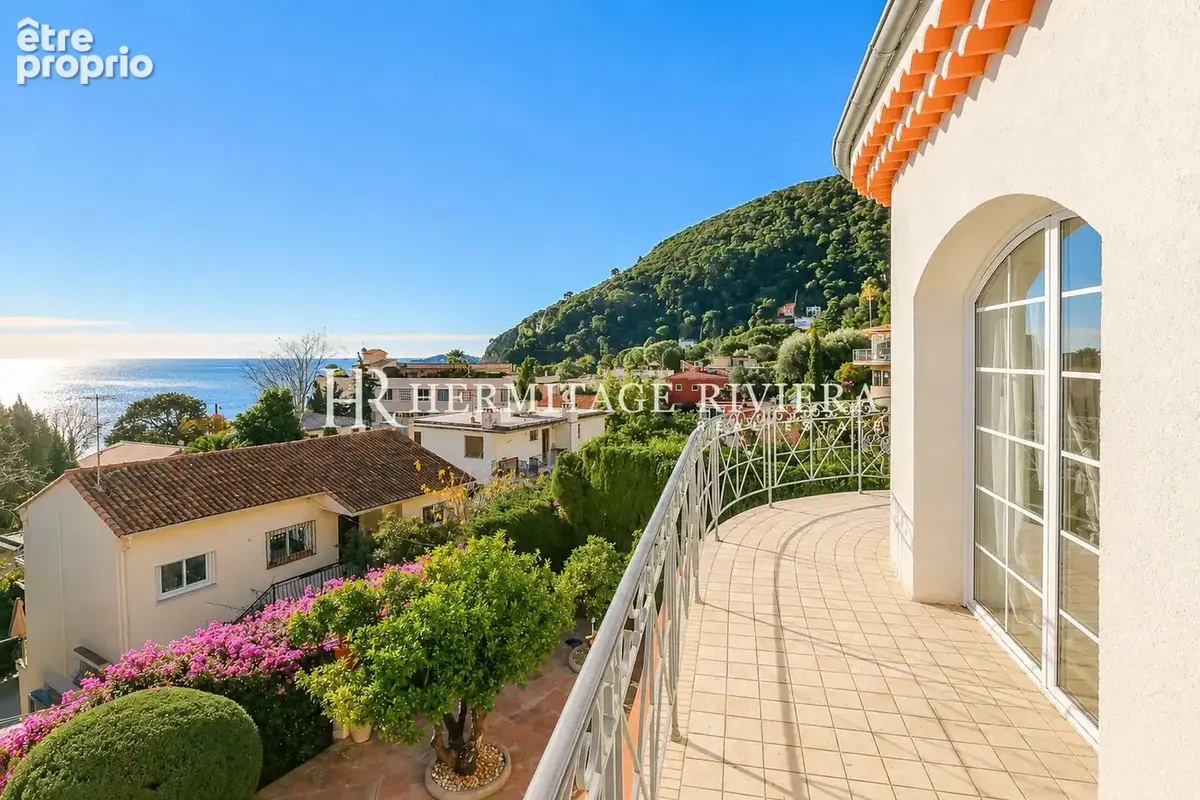Maison 230 m² à Eze  - photo 8
