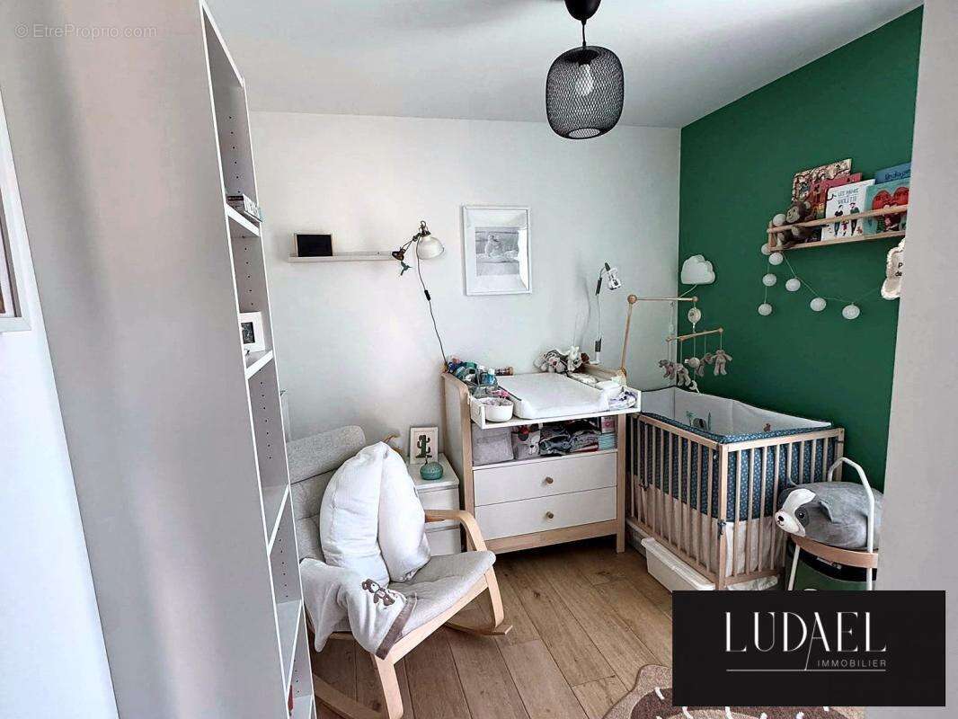 MIONS - Élégante maison familiale avec piscine Mions - photo 7
