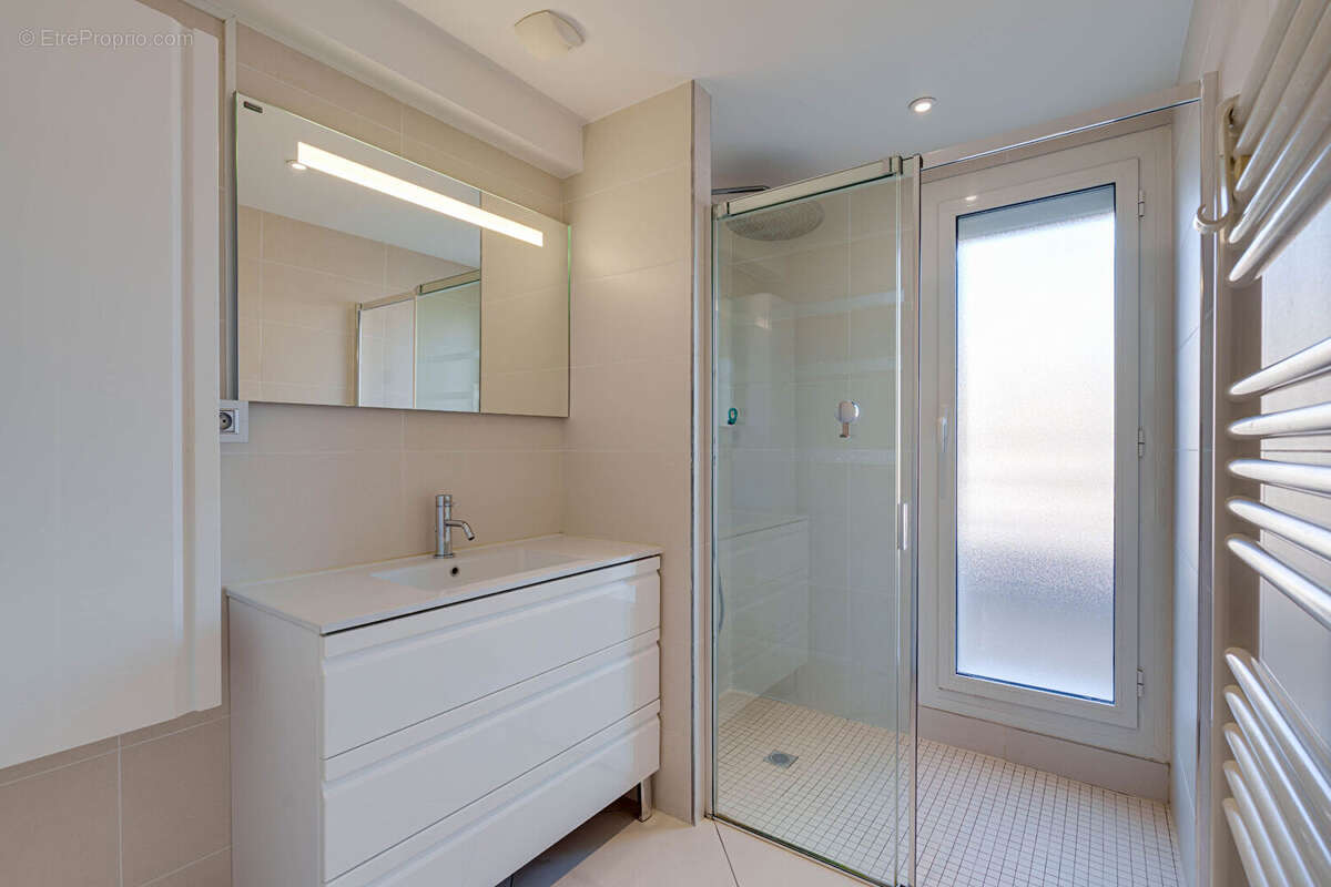 Appartement Evian Les Bains 3 pièces de 105,68m² proche centre-ville et embarcadère - photo 10