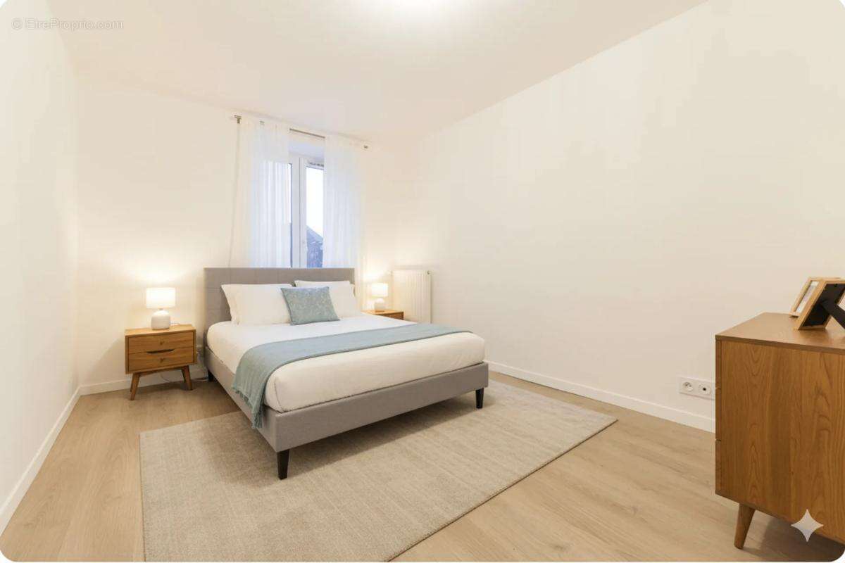 Maison à AIGREFEUILLE-SUR-MAINE