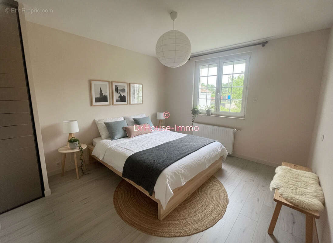 Maison 253 m² à Mignaloux-Beauvoir  - photo 5