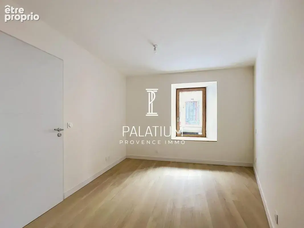 Appartement T2 de 39 m² – Cœur de Trets, résidence confidentielle - photo 6