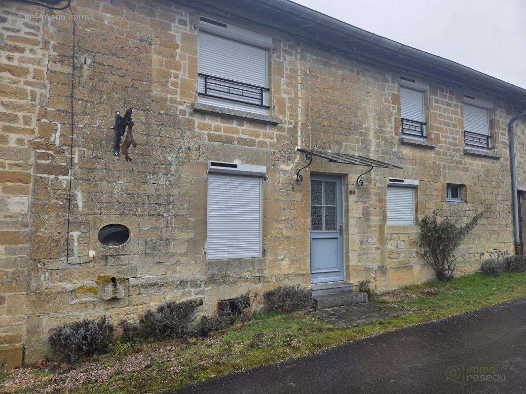 Maison à BOULT-AUX-BOIS