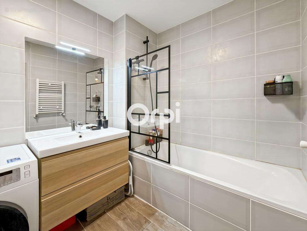 Appartement à MARSEILLE-10E
