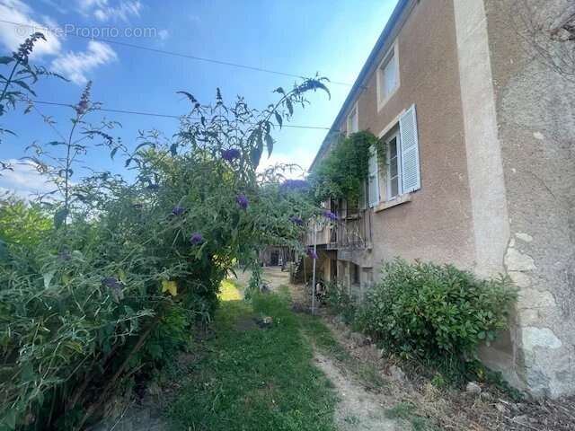 Maison à SEMUR-EN-AUXOIS