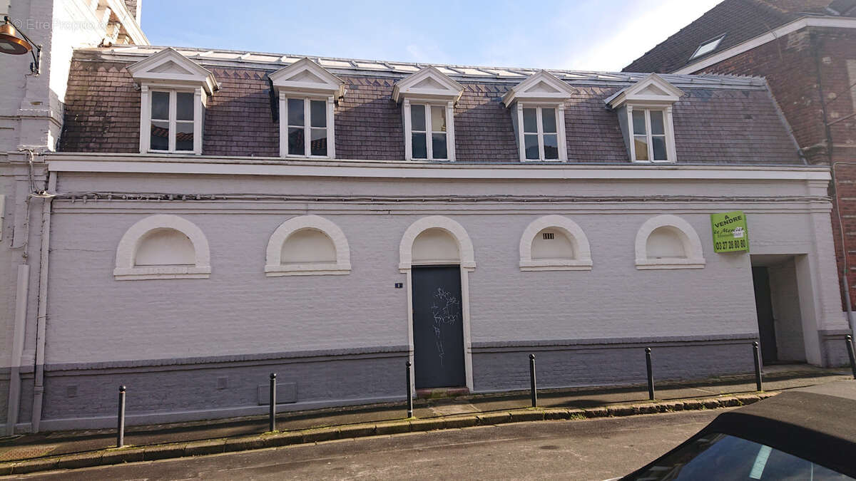 Commerce à VALENCIENNES