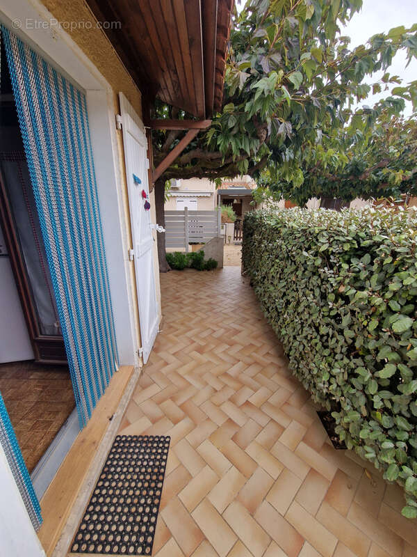 Appartement à FLEURY