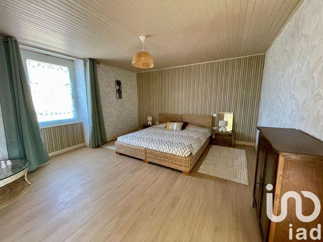 Photo 6 - Maison à EPINIAC