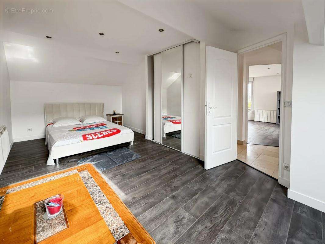 Maison à LAIGNEVILLE