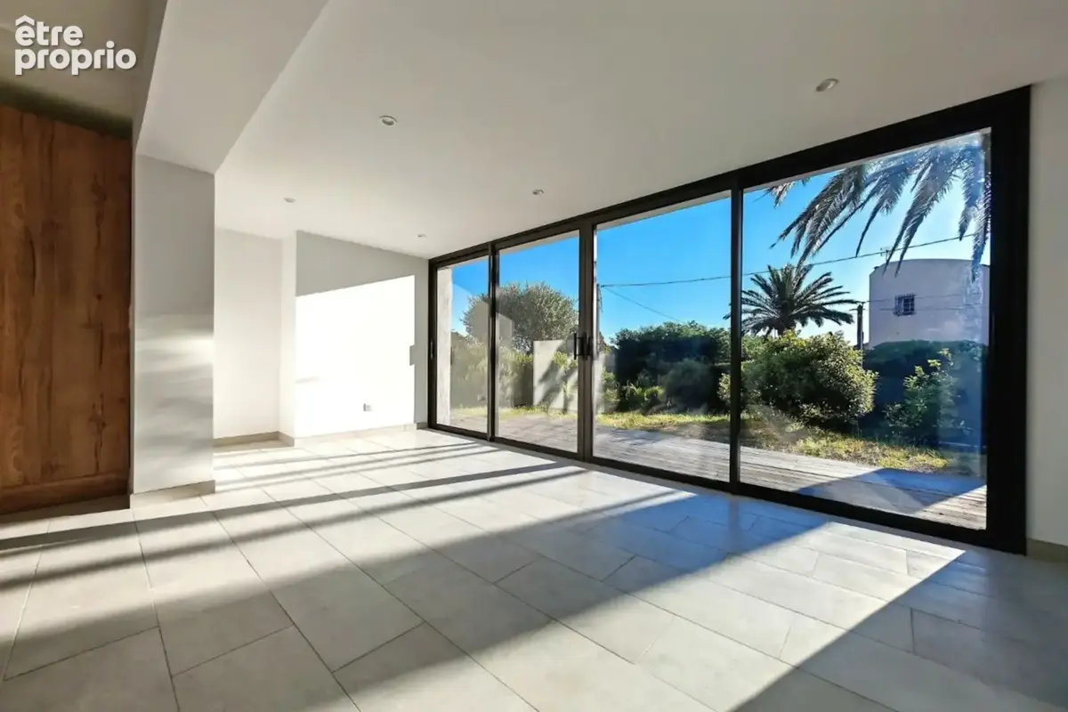 Les issambres – prestations haut de gamme – jardin privatif – piscine – aperçu mer - photo 3