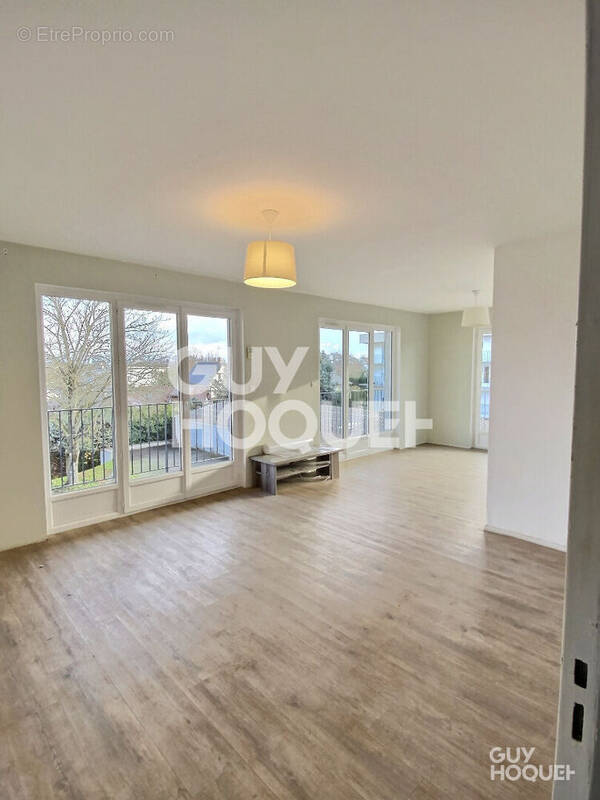 Appartement à BERNAY