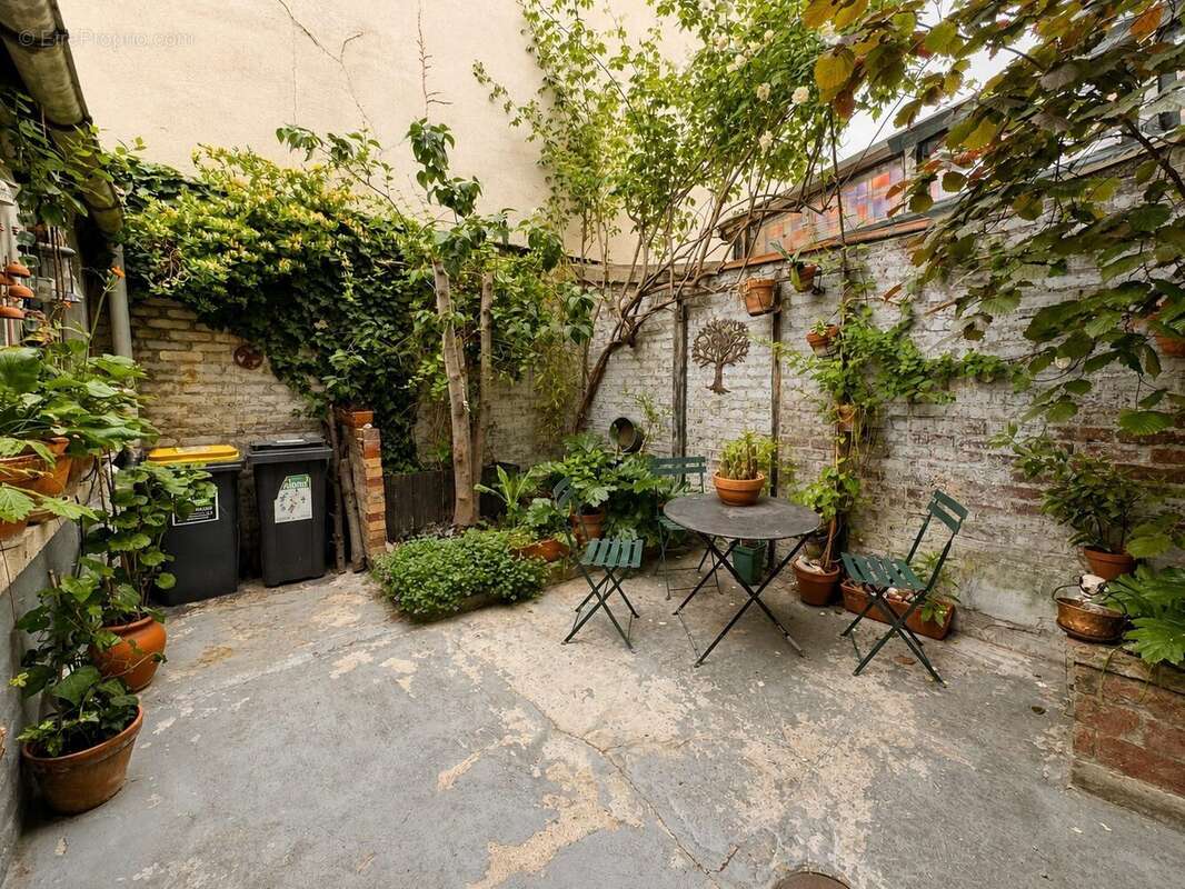 Maison à SAINT-DENIS