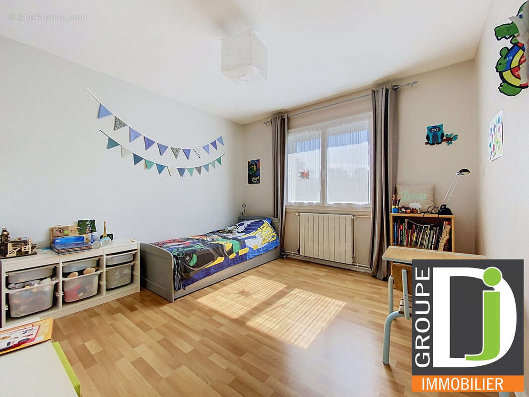 Maison 130 m² à Monteleger  - photo 7