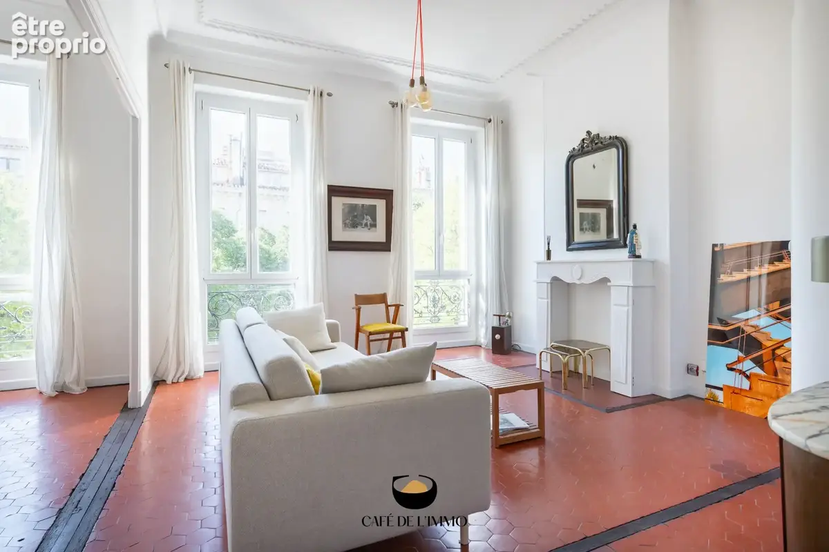 Appartement à MARSEILLE-6E