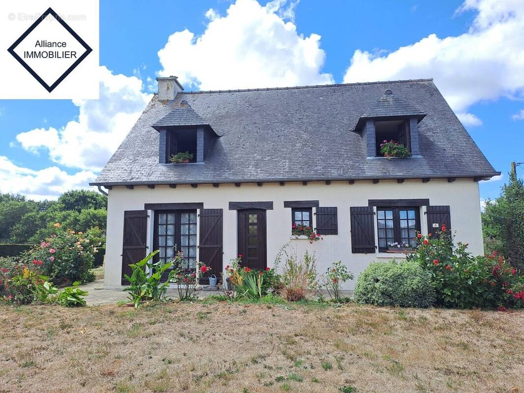 Maison à PLOUASNE