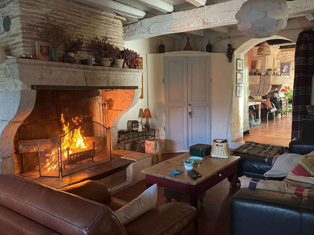 maison en pierre avec dépendance - photo 7