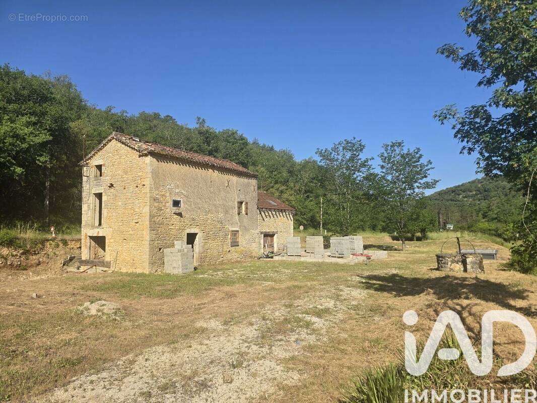 Photo 1 - Maison à SAINT-MEDARD