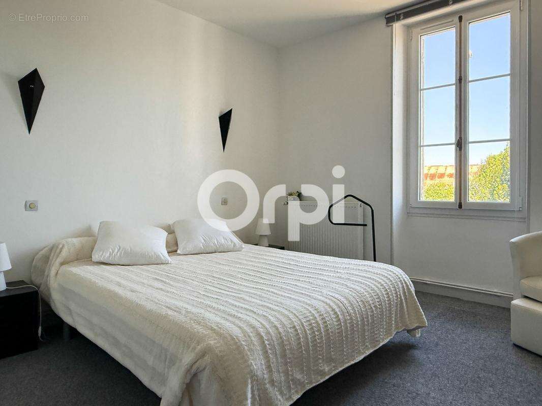 Maison à BREUIL-MAGNE