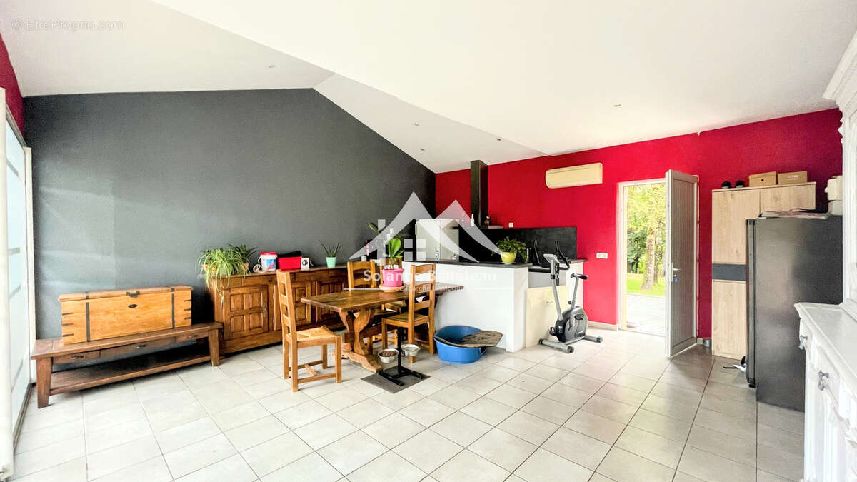 Maison à CASTELJALOUX