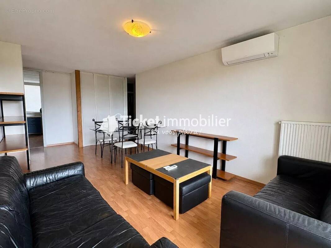 Appartement à FENOUILLET