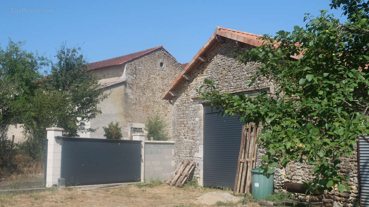 Maison d'habitation - photo 6