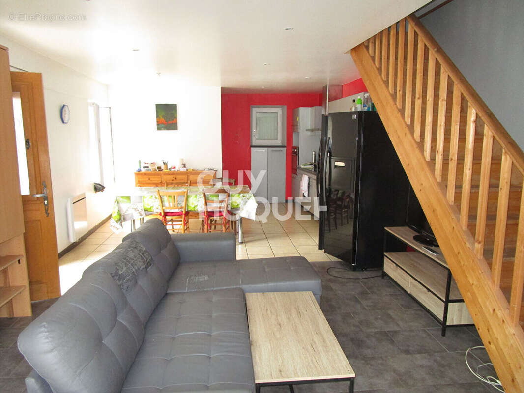 Maison à MAZEYRAT-D'ALLIER