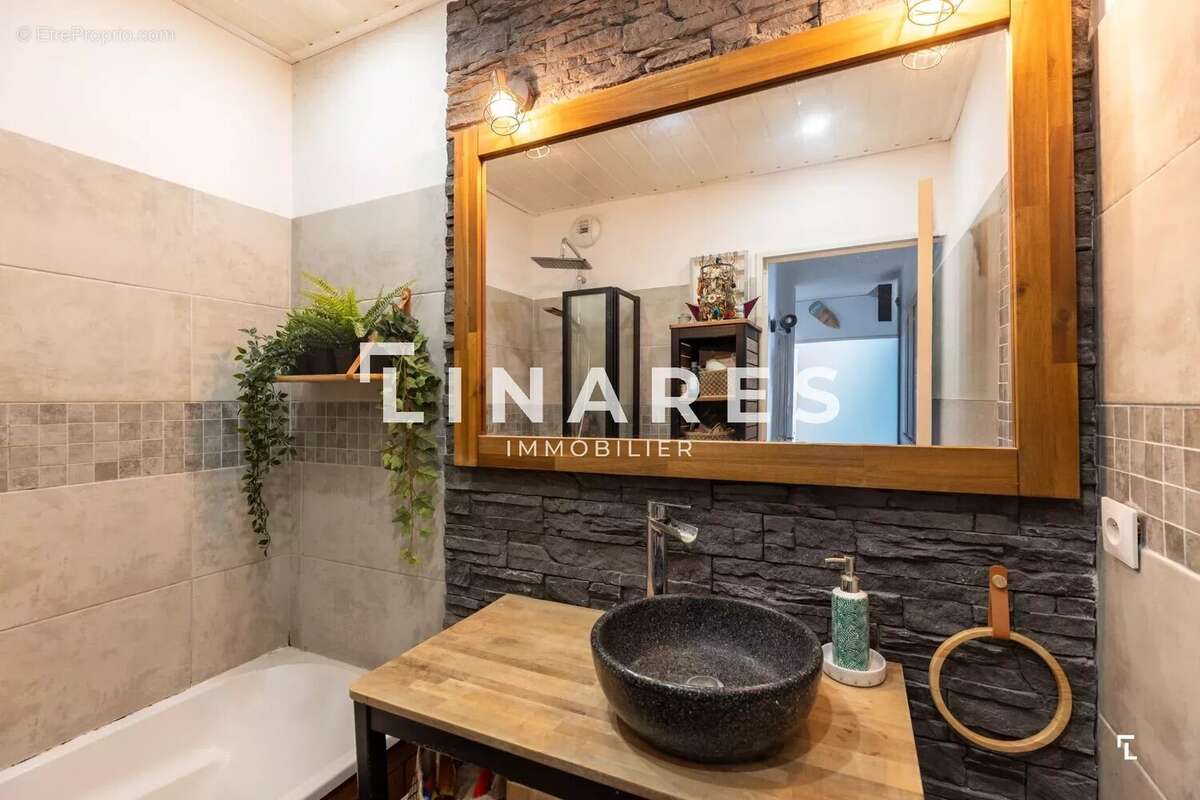 Appartement à AUBAGNE