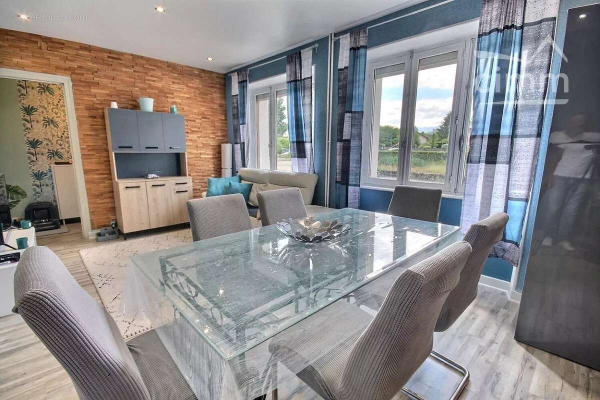 A vendre maison 6p / 113 m2 valgelon la rochette 73110. - photo 2