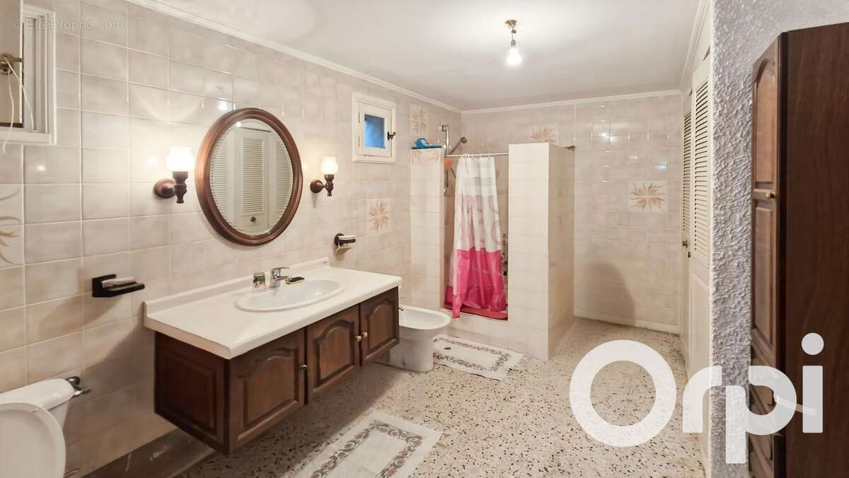 Maison à SAINT-MARTIN-D&#039;ARDECHE