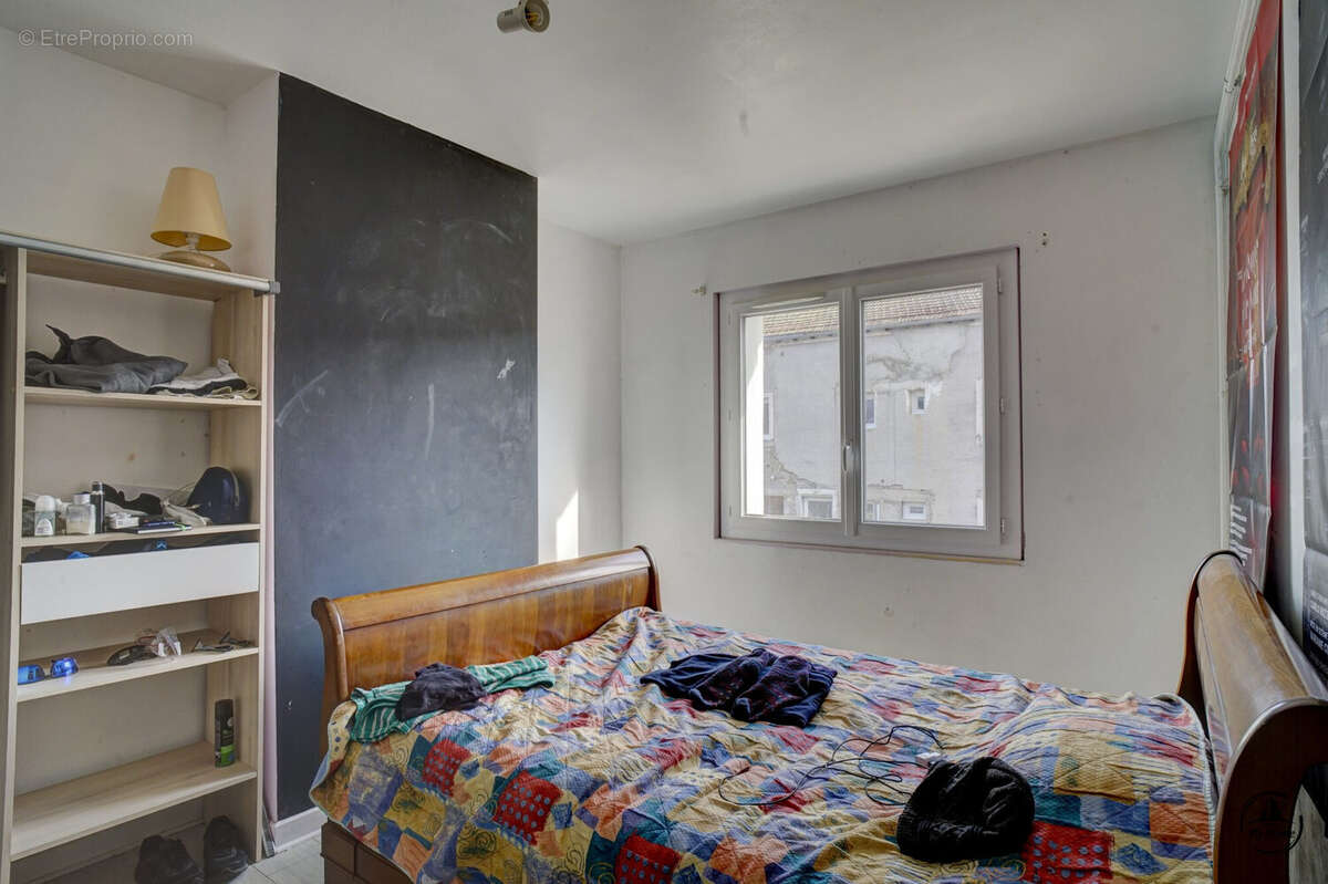 Maison à MORNAND-EN-FOREZ