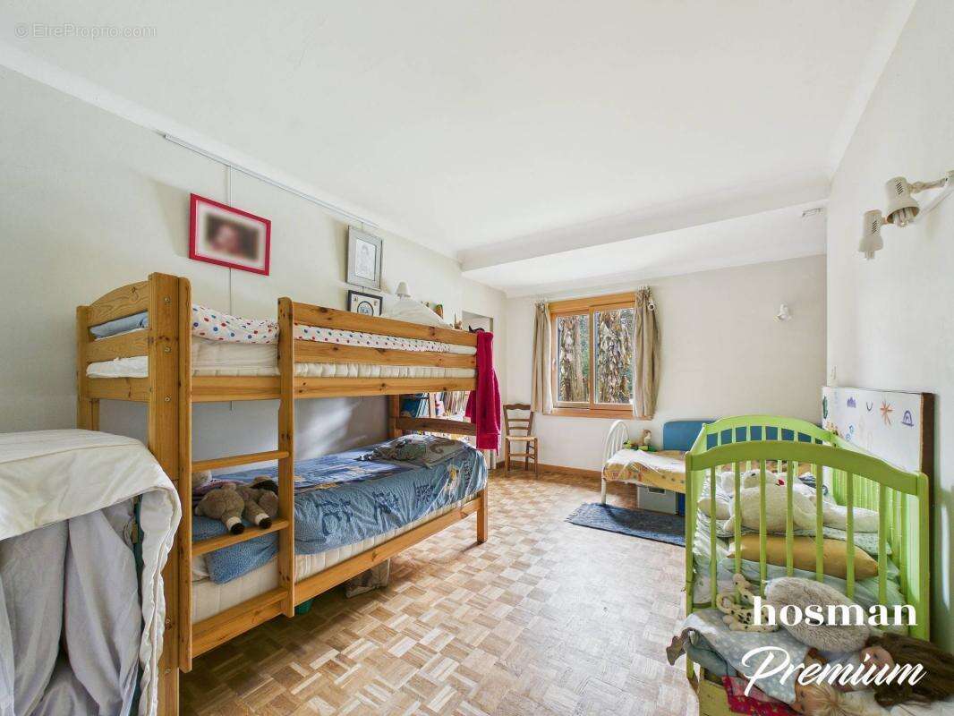 Maison de 235 m² avec piscine sur un terrain de 10 715m² et accès privé à l'Erdre - Sucé-sur-Erdre - photo 15