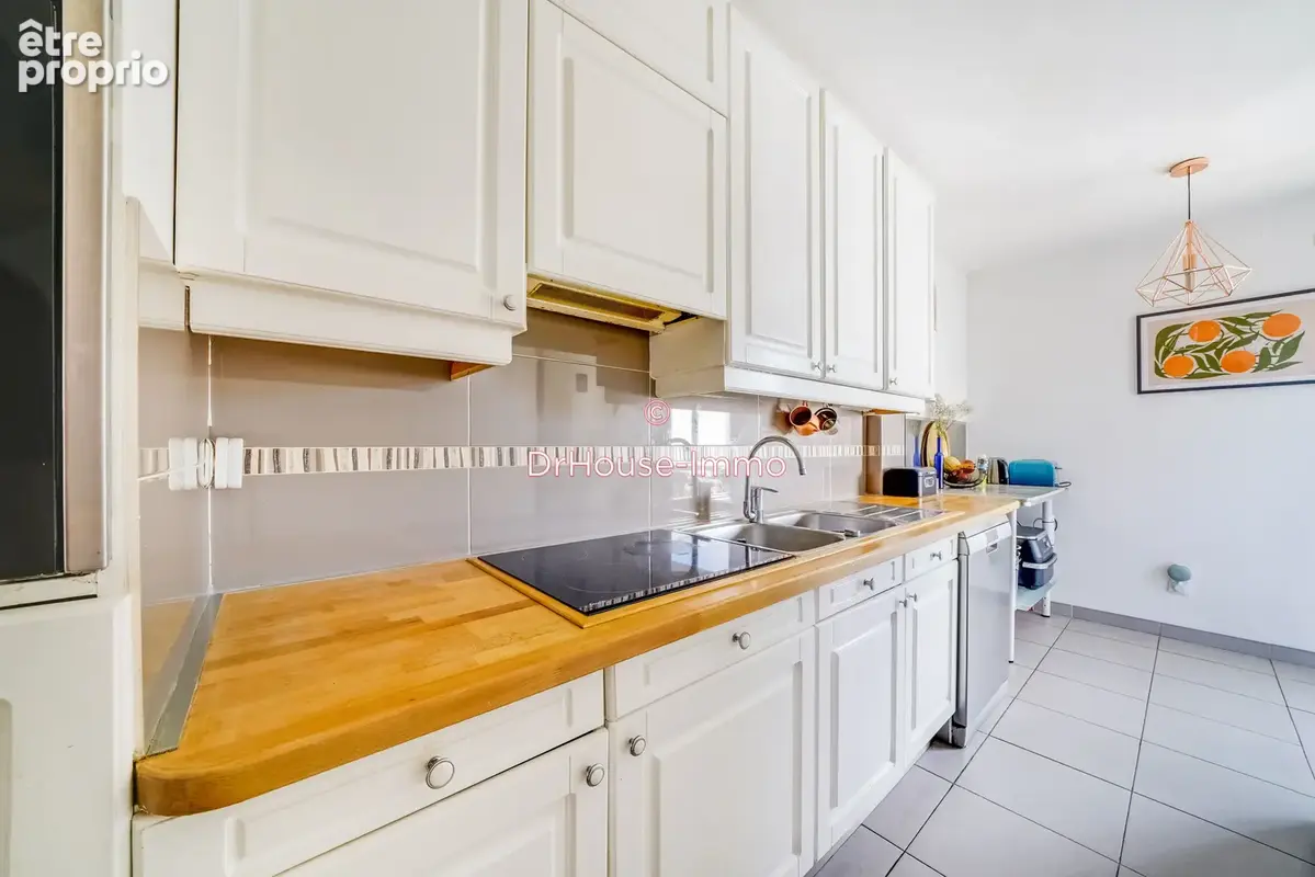Appartement 5 pièces 103 m² à vendre à Les Lilas (93260) - photo 4